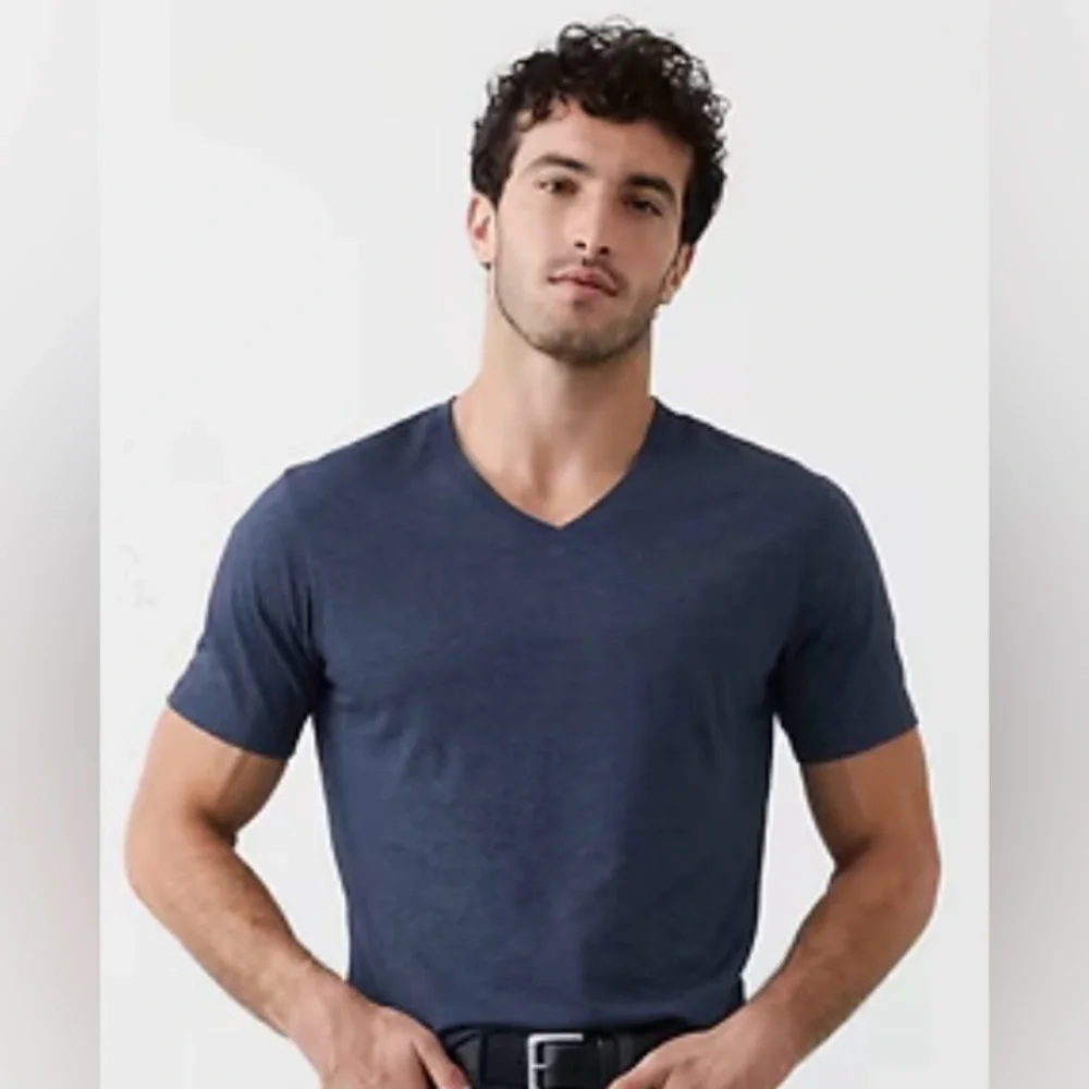 Banana Republic Fitted Tee